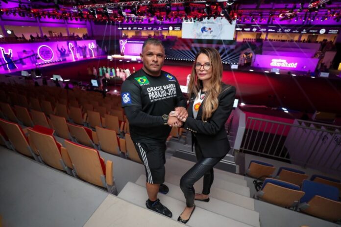 Missão leva Parajiu-jitsu à Ucrânia e terá o nome de ‘Embaixadora Mundial Virginia Mendes