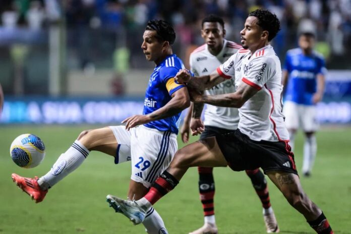 Flamengo vence Cruzeiro e consolida boa fase no Brasileirão