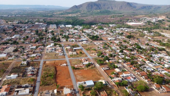 Prefeitura constrói sistema de drenagem para evitar alagamentos no Jardim Nova Barra