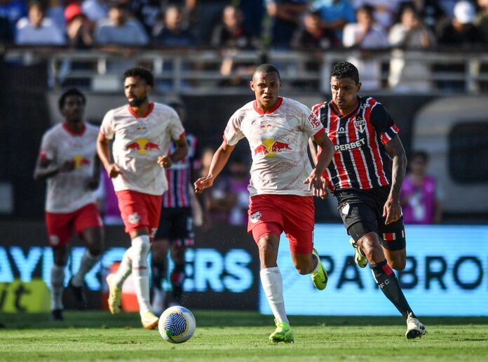 São Paulo empata com Red Bull Bragantino e perde chance de subir na tabela