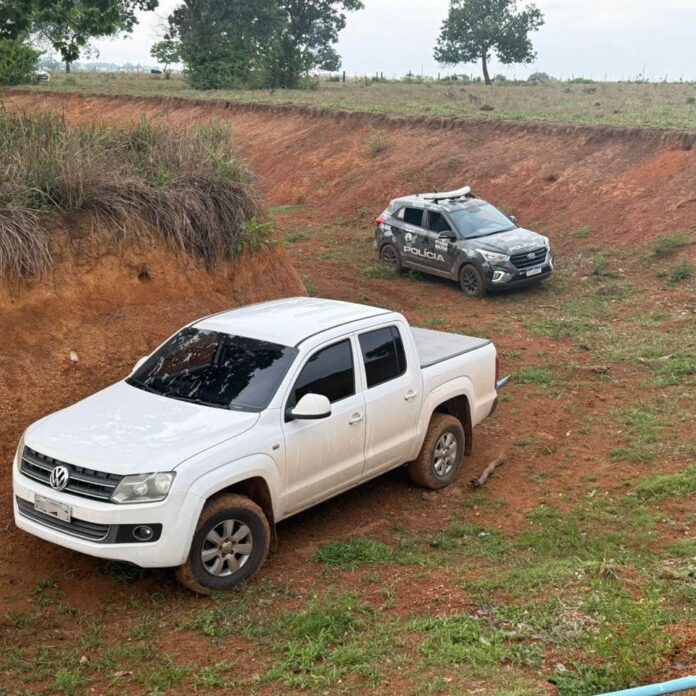 Força Tática desarticula quadrilha por roubo e sequestro e recupera caminhonete em MT