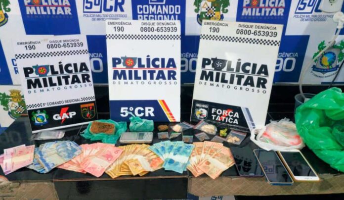 Polícia Militar desarticula ponto de venda de drogas na Vila Maria, em Barra do Garças