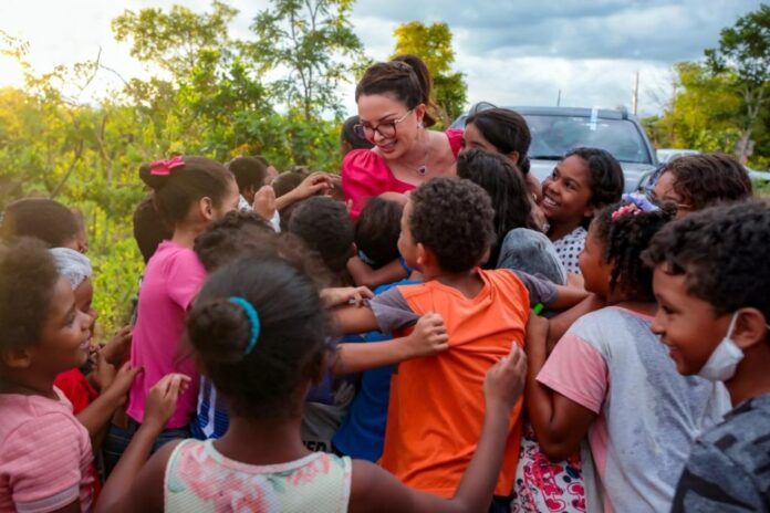 Primeira-dama de MT destaca transformação social c