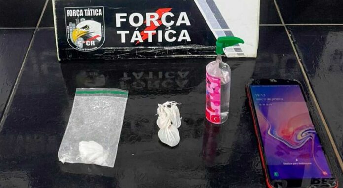 Adolescente é apreendido com porções de drogas em Barra do Garças