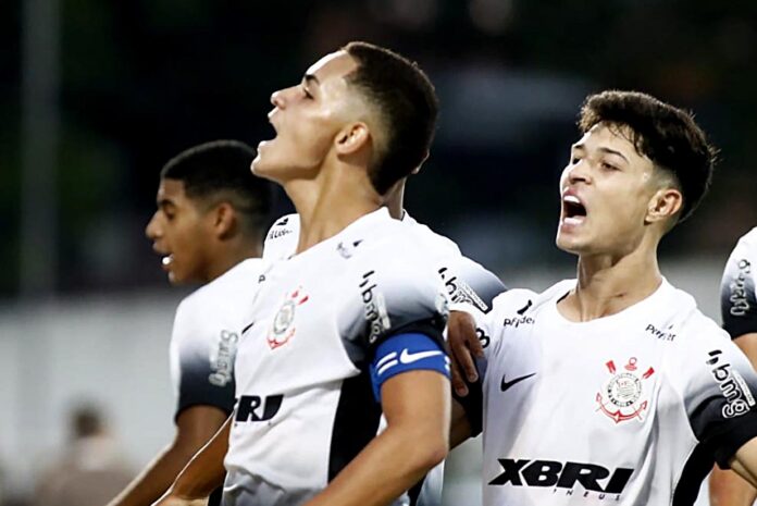 Corinthians vence o Falcon e avança para a terceira fase da Copinha