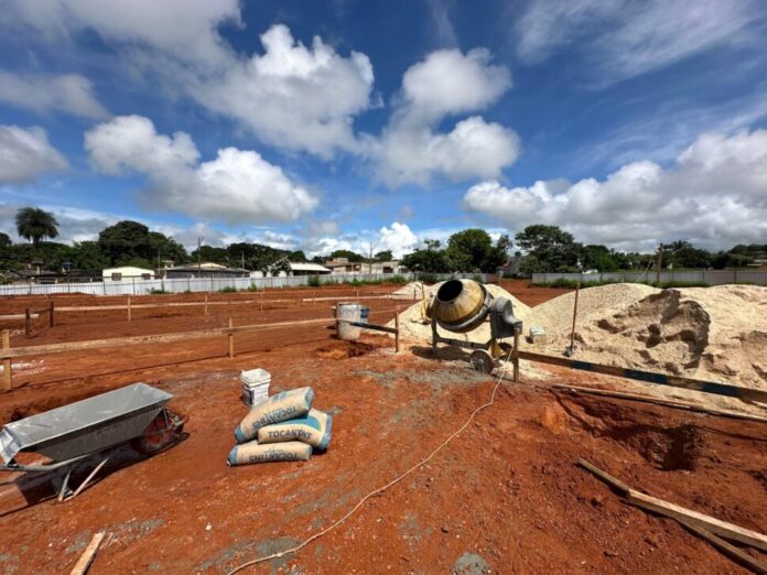 Obra do SER Família Criança avança com a etapa de fundação em Barra do Garças