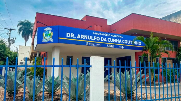 Pelo 2º ano consecutivo, Laboratório Municipal de Barra do Garças tem nota máxima em Programa de Qualidade