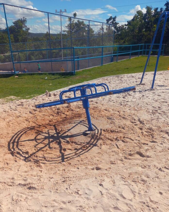 Praça do Jardim dos Ipês sofre depredação antes mesmo da entrega oficial