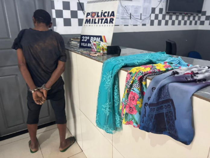 Homem é preso após tentativa de roubo e tentativa de estupro em mercado de Vila Rica