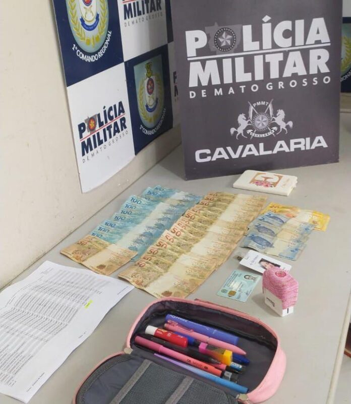 Cavalaria prende homem e recupera R$ 1,9 mil furtados de veículo em Cuiabá - 