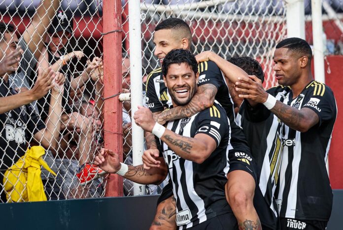 Atlético-MG vence a primeira no Mineiro com gol de Hulk