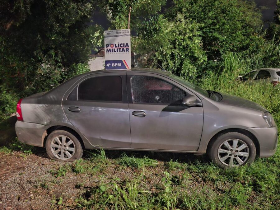 Com carro roubado em MT, criminoso é baleado em perseguição policial