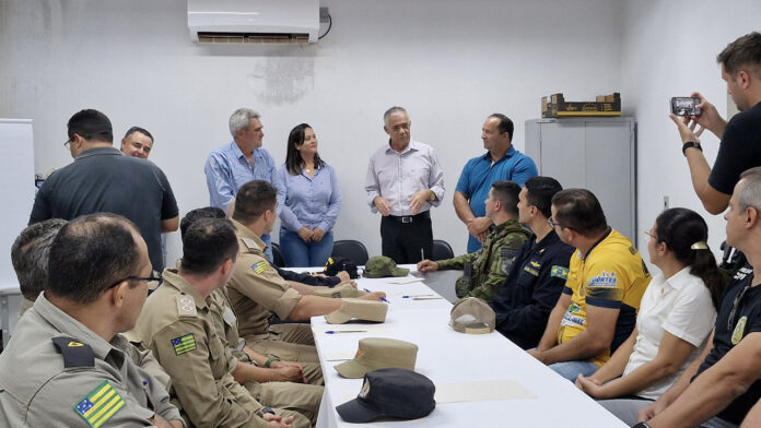 Prefeitos de Araguaiana e Montes Claros de Goiás se reúnem para o planejamento da Temporada de Praia 2025