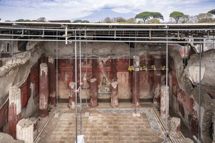 Afresco descoberto em Pompeia revela ritual a Dionísio