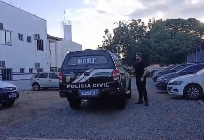 Polícia Civil prende mulheres envolvidas em roubo a residência de idosos em Sinop - 