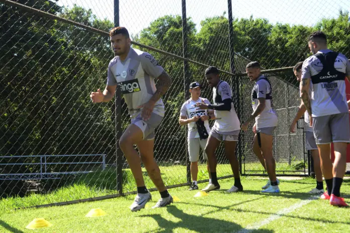Jeh está de volta ao time da Ponte Preta
