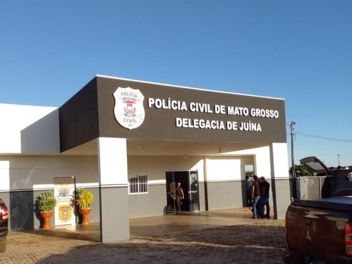 Polícia Civil prende suspeito de atear fogo em moto de ex-companheira - 
