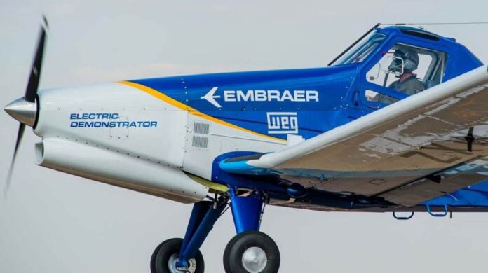 avião agrícola Ipanema EMB-203