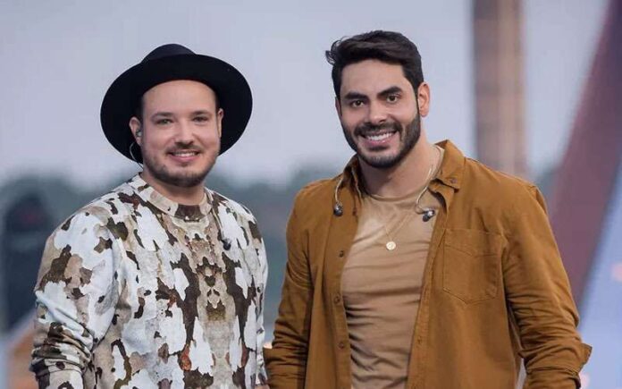 Festa do Peão de Torixoréu acontece no final de semana com entrada gratuita e shows nacionais