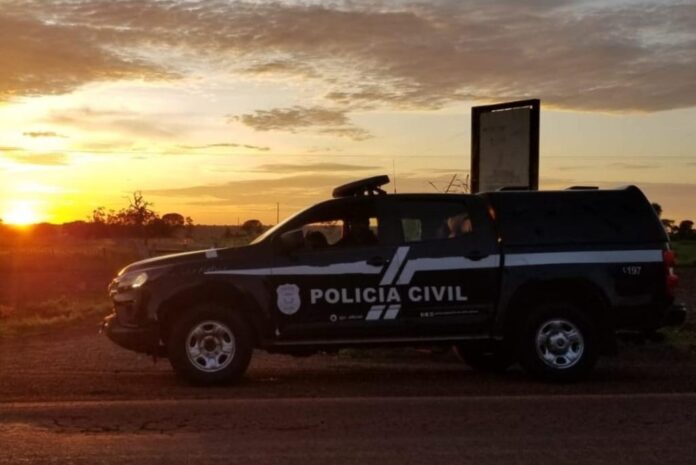 Polícia Civil cumpre três mandados de busca e apreensão em Goiás por fraudes em CNHs - 