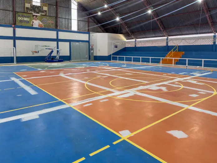 Prefeitura de Barra do Garças revitaliza Ginásio Antônio Flandeiro no bairro Santo Antônio
