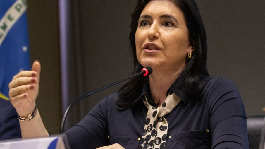 Os gastos tributários mencionados pela ministra correspondem às renúncias fiscais concedidas a setores econômicos por meio de isenções e outros incentivos